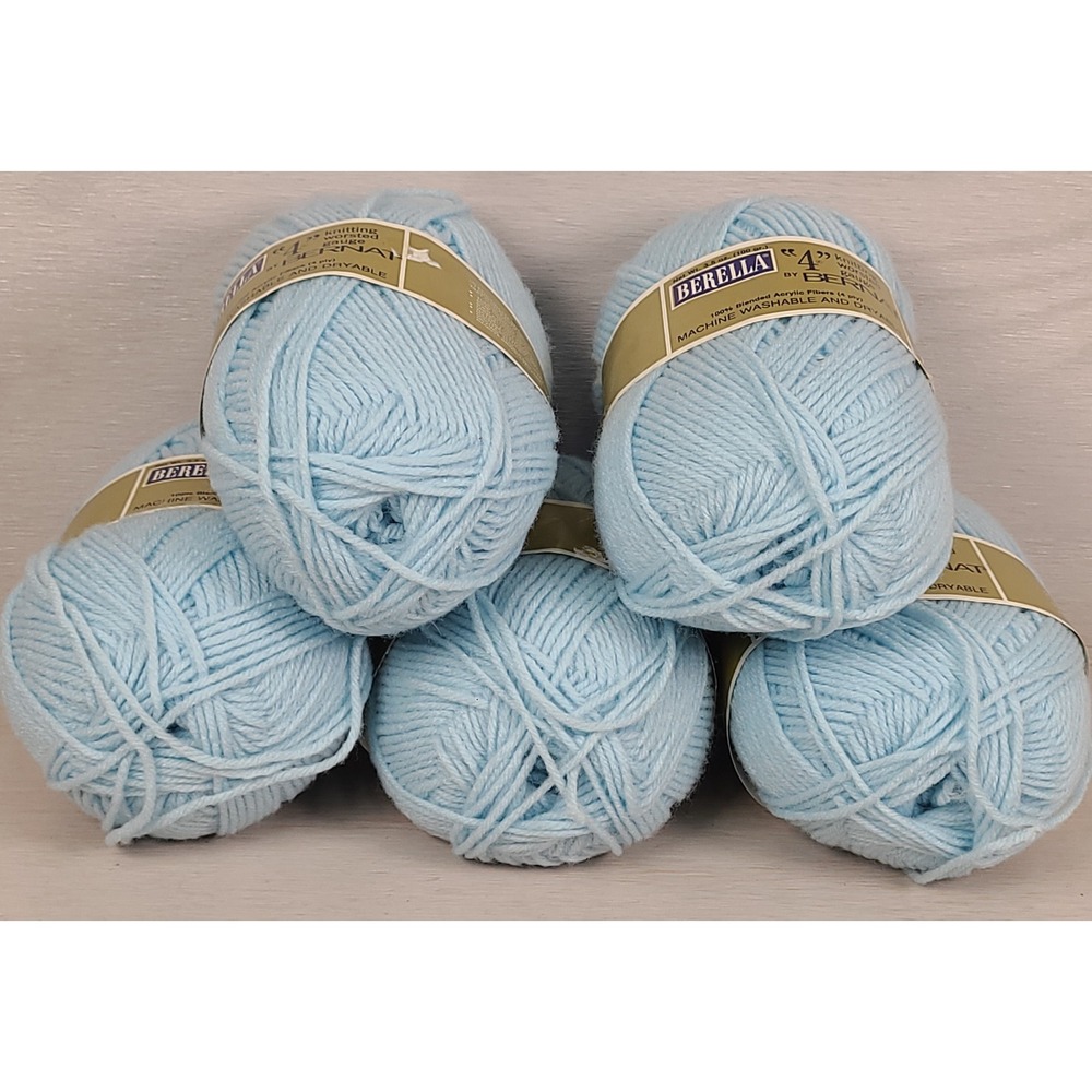 Lot of 5 Bernat Berella 4 Worsted Yarn Baby Blue 8944 Acrylic 3.5oz Skeins